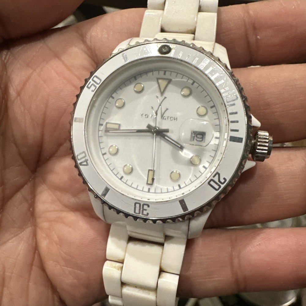 Working Toy Watch Paradox White/silver 41mm W/ Date Unisex Watch Fit 6in Rare NB